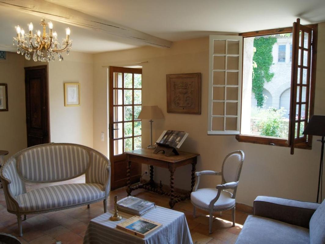 Maison Orsini Villeneuve-lès-Avignon Extérieur photo